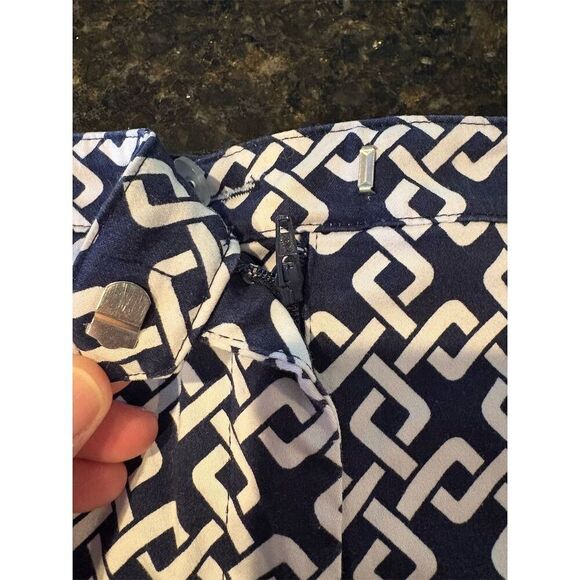 Izod Women's Standard Size 10 Geometric Skort with Built-in Shorts Multicolor - Picture 7 of 10